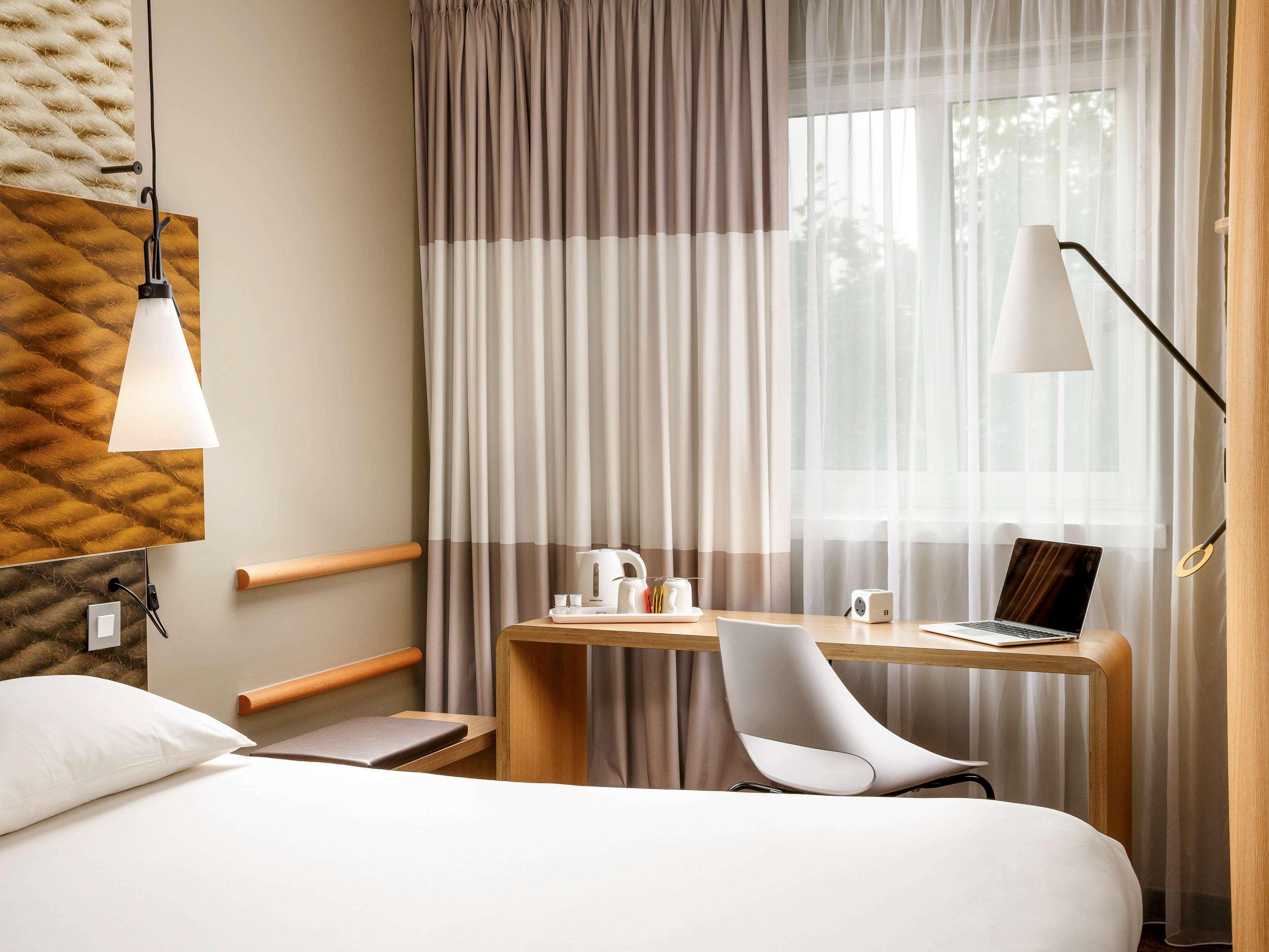 Ibis London Barking Hotell Barking  Exteriör bild