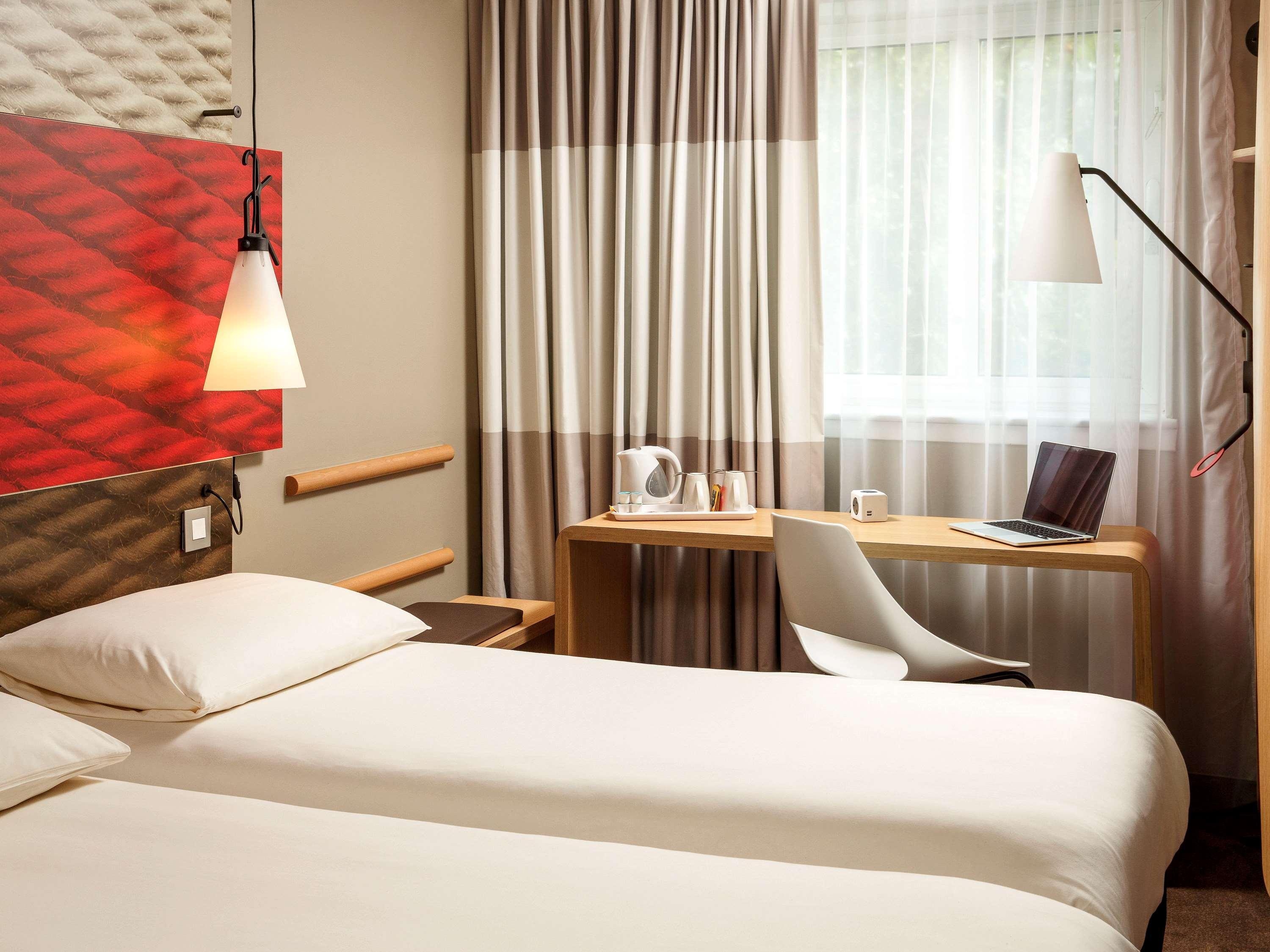 Ibis London Barking Hotell Barking  Exteriör bild